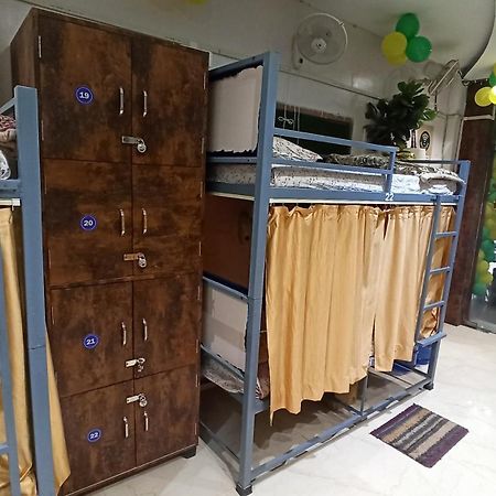 Laxmi Dormitory Vrindāvan Esterno foto